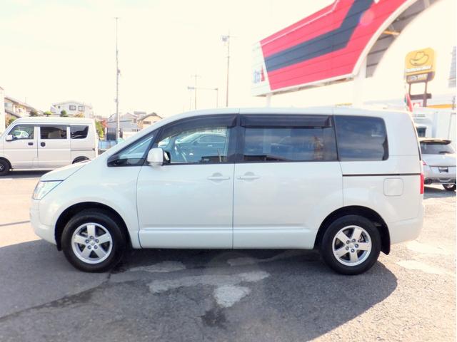 デリカＤ：５ Ｇ　パワーパッケージ　アイドリングストップ／ナビＴＶ／バックカメラ／オートＨＩＤライト／両側電動スライドドア／レザーシートカバー／革巻きハンドル／クルコン／パドルシフト／純正サイドバイザー／１６ＡＷ／ドラレコ／スマートキー（67枚目）