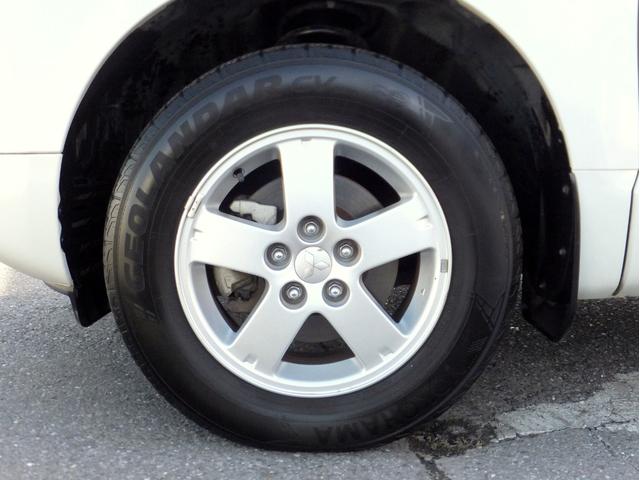 デリカＤ：５ Ｇ　パワーパッケージ　アイドリングストップ／ナビＴＶ／バックカメラ／オートＨＩＤライト／両側電動スライドドア／レザーシートカバー／革巻きハンドル／クルコン／パドルシフト／純正サイドバイザー／１６ＡＷ／ドラレコ／スマートキー（77枚目）