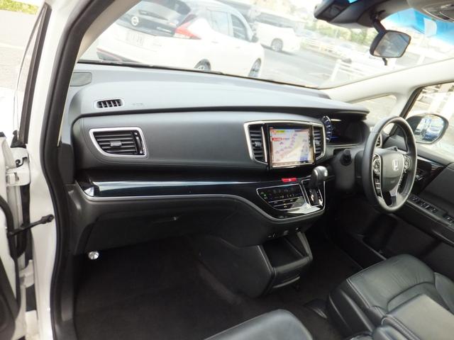 オデッセイハイブリッド ハイブリッドアブソルート・ＥＸホンダセンシング　本革シート／純正９型ナビ／１１型フリップダウンモニタ／マルチビューカメラ／ＣＤ／ＤＶＤ／フルセグ／ＥＴＣ２．０／Ｂｌｕｅｔｏｏｔｈオーディオ／両自動ドア／パワーシートシートヒータ／ホンダセンシング（41枚目）