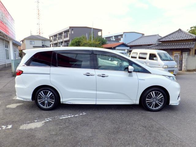 オデッセイハイブリッド ハイブリッドアブソルート・ＥＸホンダセンシング　本革シート／純正９型ナビ／１１型フリップダウンモニタ／マルチビューカメラ／ＣＤ／ＤＶＤ／フルセグ／ＥＴＣ２．０／Ｂｌｕｅｔｏｏｔｈオーディオ／両自動ドア／パワーシートシートヒータ／ホンダセンシング（64枚目）