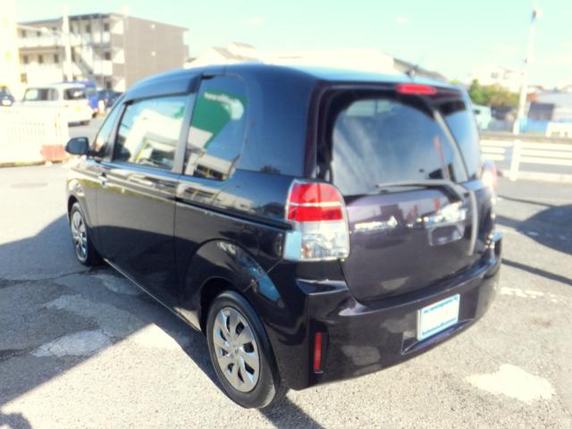 スペイド Ｆ　クイーン　アイドリングストップ／プッシュスタート／スマートキー／純正ナビＴＶ／バックカメラ／オートＨＩＤライト／シートカバー／左電動スライドドア／横滑り防止／盗難防止／純正サイドバイザー／ウォークスルー／禁煙（56枚目）