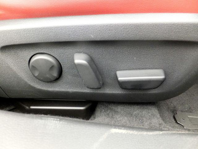 ＭＡＺＤＡ３ファストバック ＸＤバーガンディ　セレクション　オートエグゼ／ｉ－ＡＣＴＩＶＳＥＮＳＥ／コネクトナビ＆フルセグ／ＢＯＳＥサウンド／３６０°セーフティ／赤本革シート／レーダークルーズ／ＬＥＤ／クリソナ／ＥＴＣ／前後ドラレコ／電子パーキング／１オーナー（26枚目）