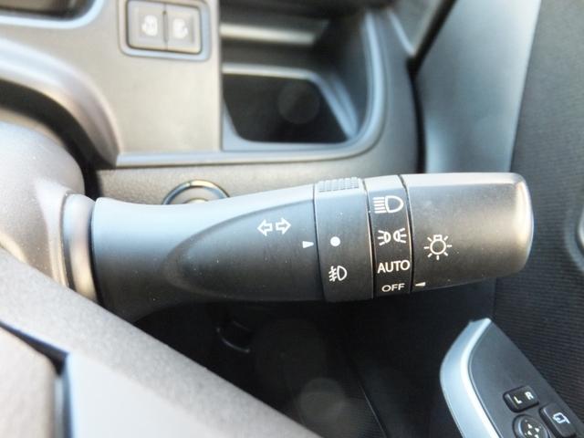 デリカＤ：２ カスタムハイブリッドＳＶ　ナビパッケージ　純正メモリーナビ＆ＴＶ／全方位カメラ／両側パワードア／ｂｕｌｅｔｏｏｔｈオーディオ＆ＴＥＬ／クルコン／ＬＥＤライト／レーンアシスト／軽減ブレーキ／スマキー＆プッシュスタート／ＣＤ＆ＤＶＤ／後期用ＡＷ（8枚目）