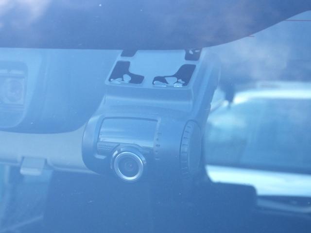 デリカＤ：２ カスタムハイブリッドＳＶ　ナビパッケージ　純正メモリーナビ＆ＴＶ／全方位カメラ／両側パワードア／ｂｕｌｅｔｏｏｔｈオーディオ＆ＴＥＬ／クルコン／ＬＥＤライト／レーンアシスト／軽減ブレーキ／スマキー＆プッシュスタート／ＣＤ＆ＤＶＤ／後期用ＡＷ（16枚目）