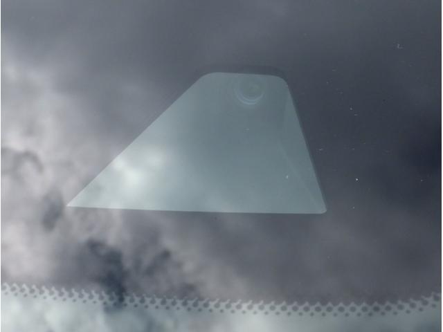 リーフ ニスモ OPレカロ/プロパイロット/エマブレ/アラウンドビュー/スマートミラー/電子パーキング/純正9型ナビ&フルセグ/LEDライト/クリソナ/シートヒーター/ETC2.0/ドラレコ/BTA/HDMI/USB(2枚目)