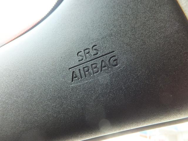 リーフ ニスモ OPレカロ/プロパイロット/エマブレ/アラウンドビュー/スマートミラー/電子パーキング/純正9型ナビ&フルセグ/LEDライト/クリソナ/シートヒーター/ETC2.0/ドラレコ/BTA/HDMI/USB(21枚目)