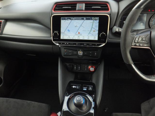 リーフ ニスモ OPレカロ/プロパイロット/エマブレ/アラウンドビュー/スマートミラー/電子パーキング/純正9型ナビ&フルセグ/LEDライト/クリソナ/シートヒーター/ETC2.0/ドラレコ/BTA/HDMI/USB(26枚目)