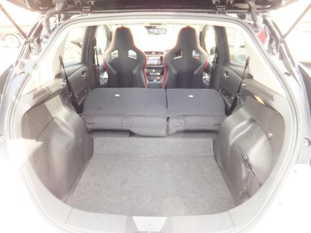 リーフ ニスモ OPレカロ/プロパイロット/エマブレ/アラウンドビュー/スマートミラー/電子パーキング/純正9型ナビ&フルセグ/LEDライト/クリソナ/シートヒーター/ETC2.0/ドラレコ/BTA/HDMI/USB(51枚目)