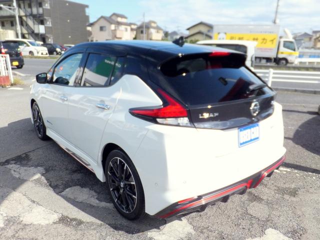 リーフ ニスモ OPレカロ/プロパイロット/エマブレ/アラウンドビュー/スマートミラー/電子パーキング/純正9型ナビ&フルセグ/LEDライト/クリソナ/シートヒーター/ETC2.0/ドラレコ/BTA/HDMI/USB(59枚目)