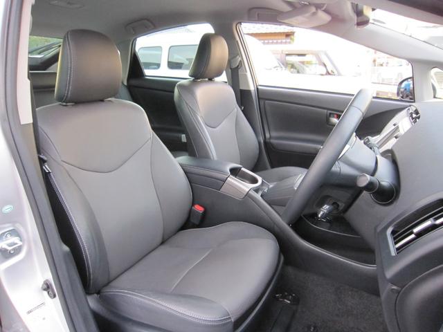 プリウス Gツーリングセレクションレザーパッケージ 30最終型/メーカHDD/CD/DVD/フルセグ/Bluetoothオーディオ/Bカメラ/ETC/革シート/シートヒータ/レーダークルーズ/スマートキー/LEDライト/フォグ/17アルミ/パワーシート(2枚目)