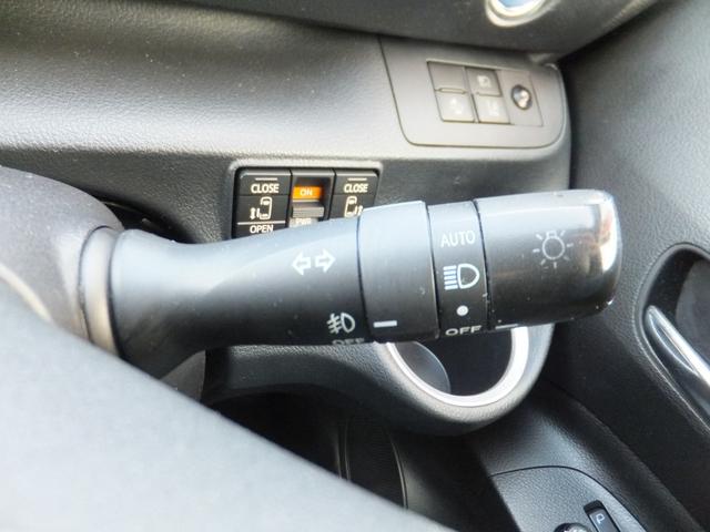 シエンタ ハイブリッドG ワンオーナー/純正ナビ/CD/DVD/フルセグ/Bluetooth/Bカメラ/ETC/シートヒーター/両側パワースライド/LEDライト/フォグ/セーフティーセンス/純正アルミ/7人乗り(8枚目)