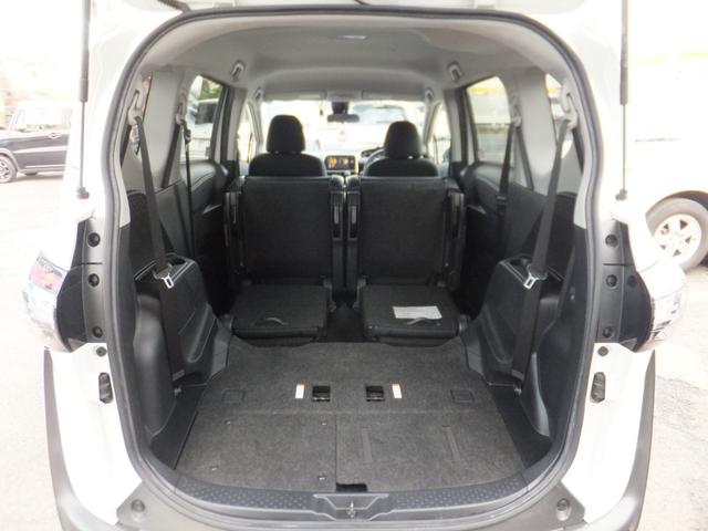 シエンタ ハイブリッドG ワンオーナー/純正ナビ/CD/DVD/フルセグ/Bluetooth/Bカメラ/ETC/シートヒーター/両側パワースライド/LEDライト/フォグ/セーフティーセンス/純正アルミ/7人乗り(55枚目)