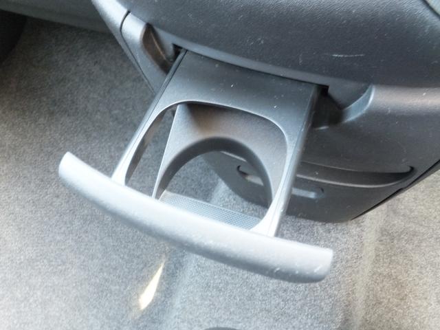 シエンタ DICE-G 純正SDナビ&フルセグ/両側パワースライド/HIDライト/キーレス/ドラレコ/ETC/バックカメラ/オートAC/CD/DVD/BTA/SD録音/フォグランプ/社外14インチAW/革巻きステアリング(25枚目)