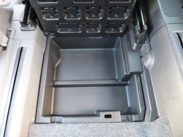 シエンタ DICE-G 純正SDナビ&フルセグ/両側パワースライド/HIDライト/キーレス/ドラレコ/ETC/バックカメラ/オートAC/CD/DVD/BTA/SD録音/フォグランプ/社外14インチAW/革巻きステアリング(31枚目)