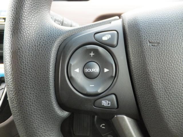 フリード+ハイブリッド ハイブリッドG・ホンダセンシング ホンダセンシング/純正9型ナビ/CD/DVD/フルセグ/Bluetooth/ETC/Bカメラ/前後ドラレコ/両自動/クルコン/LEDライト/シートヒーター/社外アルミ/ルーフラック/ワンオーナー/(5枚目)