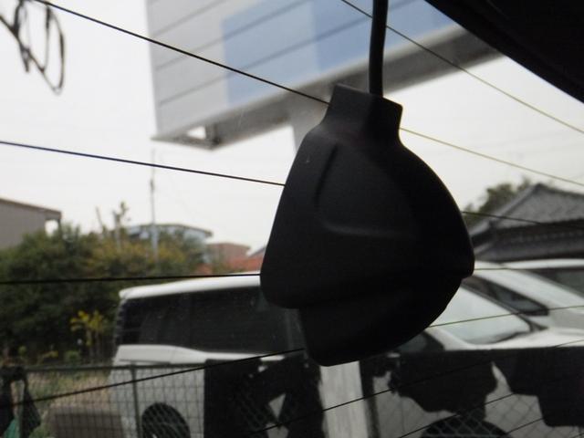 フリード+ハイブリッド ハイブリッドG・ホンダセンシング ホンダセンシング/純正9型ナビ/CD/DVD/フルセグ/Bluetooth/ETC/Bカメラ/前後ドラレコ/両自動/クルコン/LEDライト/シートヒーター/社外アルミ/ルーフラック/ワンオーナー/(21枚目)