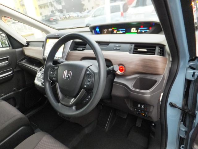 フリード+ハイブリッド ハイブリッドG・ホンダセンシング ホンダセンシング/純正9型ナビ/CD/DVD/フルセグ/Bluetooth/ETC/Bカメラ/前後ドラレコ/両自動/クルコン/LEDライト/シートヒーター/社外アルミ/ルーフラック/ワンオーナー/(41枚目)