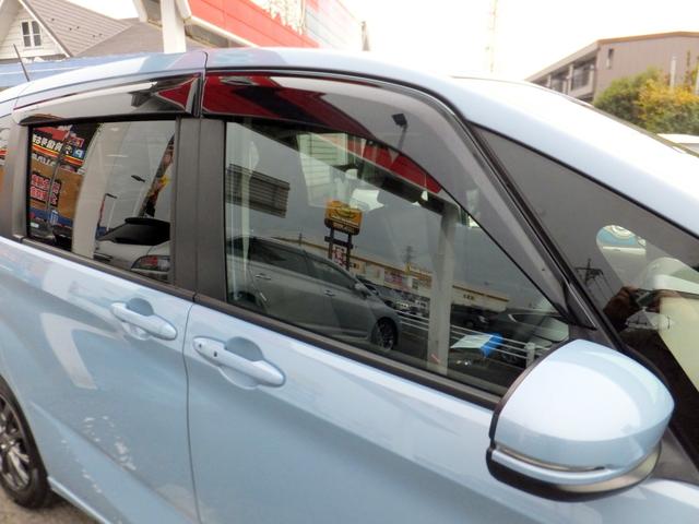 フリード+ハイブリッド ハイブリッドG・ホンダセンシング ホンダセンシング/純正9型ナビ/CD/DVD/フルセグ/Bluetooth/ETC/Bカメラ/前後ドラレコ/両自動/クルコン/LEDライト/シートヒーター/社外アルミ/ルーフラック/ワンオーナー/(68枚目)