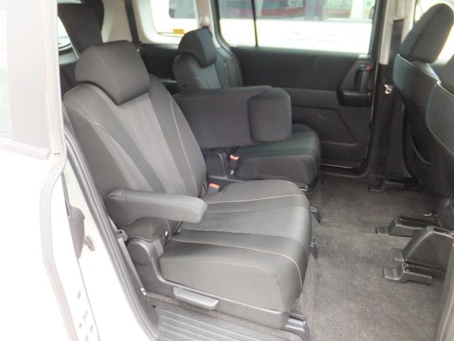 ラフェスタ ハイウェイスターＧ　純正ＳＤナビ＆フルセグ／１１型フリップダウンＭ／両側自動ドア／ＨＩＤライト／インテリキー／アイドリングＳＴＯＰ／サイド＆カーテンＳＲＳ／ＥＴＣ／ドラレコ／バックカメラ／ＢＴオーディオ／純正１６ＡＷ（40枚目）