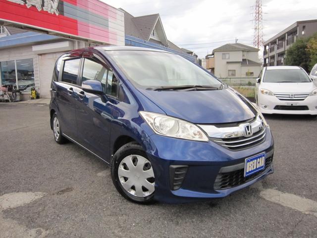 フリード G プレミアムエディション 社外ナビ/CD/DVD/フルセグ/Bluetooth/ETC/後席フリップダウンモニター/Bカメラ/両側自動ドア/ハーフレザー/スマートキー/クルーズコントロール/HIDライト/(52枚目)