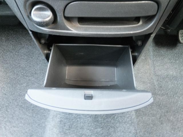 シエンタ X Lパッケージ 純正SDナビ&TV/左パワースライド/HIDライト/キーレス/ドラレコ/ETC/CD/SD/BTオーディオ/ウィンカー付きドアミラー/横滑り防止/Wエアバッグ/ABS/電動格納ミラー(27枚目)