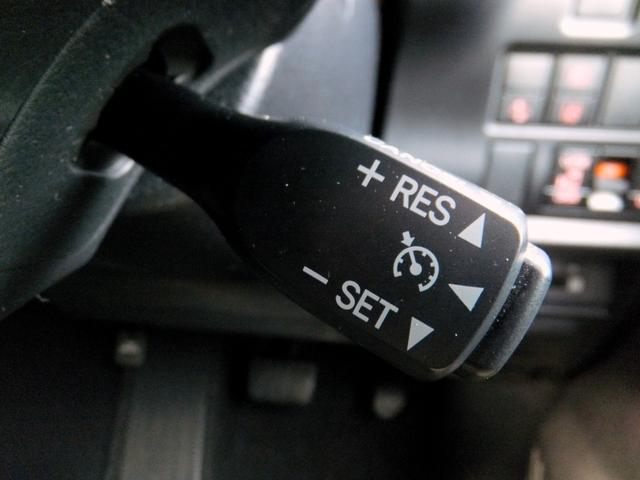 ヴォクシー ハイブリッドZS 煌III セーフティセンス/PCS/LDA/AHB/純正9型SDナビ&フルセグ/12型フリップダウンM/両側自動ドア/LEDライト&フォグ/シートヒーター/コーナーセンサー/ドラレコ/ETC/Bカメラ/16AW(10枚目)