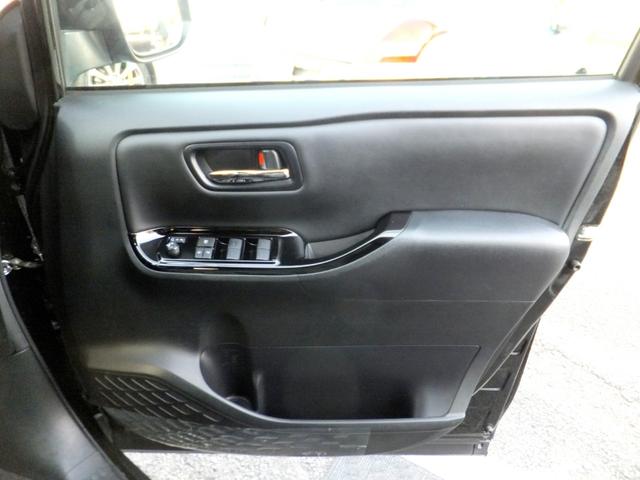 ヴォクシー ハイブリッドZS 煌III セーフティセンス/PCS/LDA/AHB/純正9型SDナビ&フルセグ/12型フリップダウンM/両側自動ドア/LEDライト&フォグ/シートヒーター/コーナーセンサー/ドラレコ/ETC/Bカメラ/16AW(20枚目)