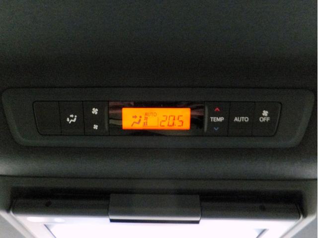 ヴォクシー ハイブリッドZS 煌III セーフティセンス/PCS/LDA/AHB/純正9型SDナビ&フルセグ/12型フリップダウンM/両側自動ドア/LEDライト&フォグ/シートヒーター/コーナーセンサー/ドラレコ/ETC/Bカメラ/16AW(28枚目)