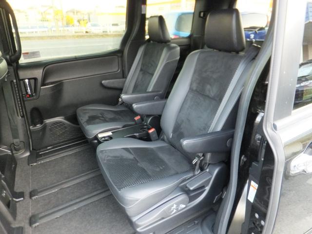 ヴォクシー ハイブリッドZS 煌III セーフティセンス/PCS/LDA/AHB/純正9型SDナビ&フルセグ/12型フリップダウンM/両側自動ドア/LEDライト&フォグ/シートヒーター/コーナーセンサー/ドラレコ/ETC/Bカメラ/16AW(41枚目)