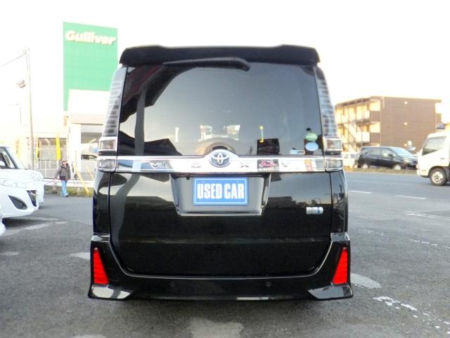 ヴォクシー ハイブリッドZS 煌III セーフティセンス/PCS/LDA/AHB/純正9型SDナビ&フルセグ/12型フリップダウンM/両側自動ドア/LEDライト&フォグ/シートヒーター/コーナーセンサー/ドラレコ/ETC/Bカメラ/16AW(63枚目)