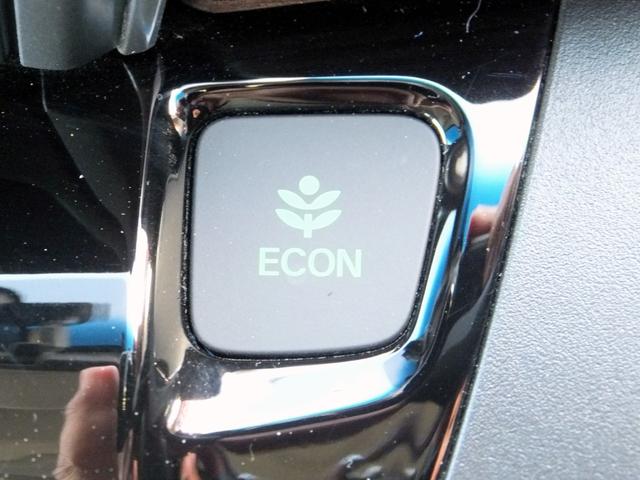 フリード+ハイブリッド ハイブリッド・クロスター 純正9型ナビ/純正15.6型フリップM/CD/DVD/フルセグ/Bluetooth/ETC/Bカメラ/ルーフラック/クルコン/シートヒーター/両自動/LEDライト/LEDフォグ/ルーフレール/Hレザー(17枚目)