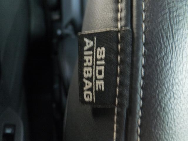 オデッセイハイブリッド ハイブリッドアブソルート・EXホンダセンシング 本革シート/ホンダセンシング/純正9型ナビ/11型フリップダウンモニター/マルチカメラ/CD/DVD/フルセグ/ETC2.0/クルーズコントロール/パワーシート前後センサー/LEDライト/18アルミ(16枚目)