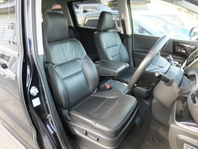 オデッセイハイブリッド ハイブリッドアブソルート・EXホンダセンシング 本革シート/ホンダセンシング/純正9型ナビ/11型フリップダウンモニター/マルチカメラ/CD/DVD/フルセグ/ETC2.0/クルーズコントロール/パワーシート前後センサー/LEDライト/18アルミ(39枚目)