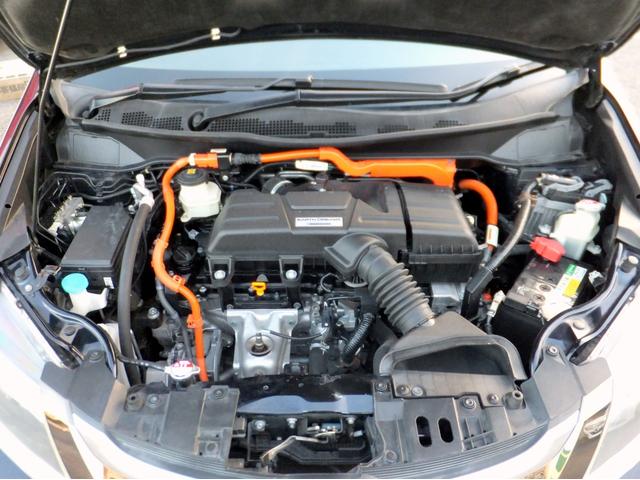 オデッセイハイブリッド ハイブリッドアブソルート・EXホンダセンシング 本革シート/ホンダセンシング/純正9型ナビ/11型フリップダウンモニター/マルチカメラ/CD/DVD/フルセグ/ETC2.0/クルーズコントロール/パワーシート前後センサー/LEDライト/18アルミ(76枚目)