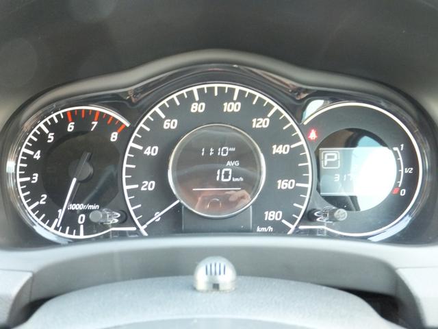 ノート メダリストＶセレクション＋セーフティＩＩ　純正ナビ／アラウンドビューカメラ／ＣＤ／ＤＶＤ／フルセグ／Ｂｌｕｅｔｏｏｔｈオーディオ／ＥＴＣ／ドラレコ／エマージェンシーブレーキ／ＬＥＤライト／エコスーパーチャージャー／ハーフレザー／前後センサー／（8枚目）