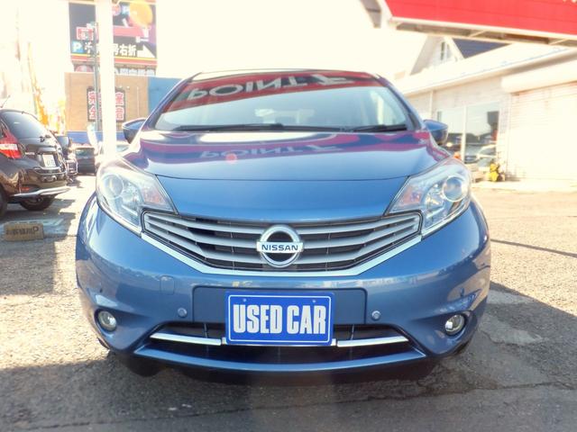 ノート メダリストＶセレクション＋セーフティＩＩ　純正ナビ／アラウンドビューカメラ／ＣＤ／ＤＶＤ／フルセグ／Ｂｌｕｅｔｏｏｔｈオーディオ／ＥＴＣ／ドラレコ／エマージェンシーブレーキ／ＬＥＤライト／エコスーパーチャージャー／ハーフレザー／前後センサー／（51枚目）