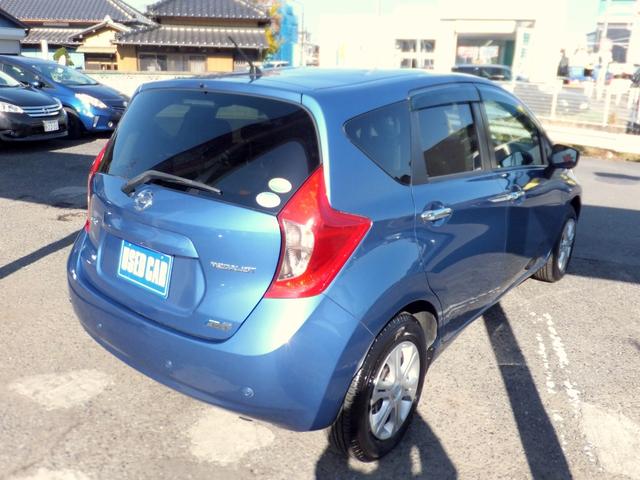 ノート メダリストＶセレクション＋セーフティＩＩ　純正ナビ／アラウンドビューカメラ／ＣＤ／ＤＶＤ／フルセグ／Ｂｌｕｅｔｏｏｔｈオーディオ／ＥＴＣ／ドラレコ／エマージェンシーブレーキ／ＬＥＤライト／エコスーパーチャージャー／ハーフレザー／前後センサー／（53枚目）