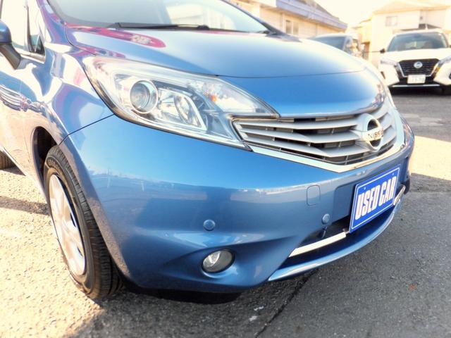 ノート メダリストＶセレクション＋セーフティＩＩ　純正ナビ／アラウンドビューカメラ／ＣＤ／ＤＶＤ／フルセグ／Ｂｌｕｅｔｏｏｔｈオーディオ／ＥＴＣ／ドラレコ／エマージェンシーブレーキ／ＬＥＤライト／エコスーパーチャージャー／ハーフレザー／前後センサー／（61枚目）