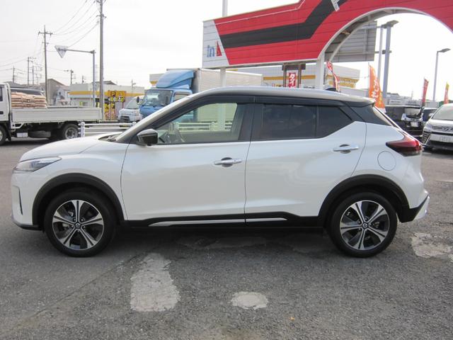 キックス Ｘ　ツートーンインテリアエディション　白黒ツートン／純正９型ナビ／プロパイロット／アラウンドビューカメラ／エマージェンシーブレーキ／前後センサー／前後ドラレコ／ＣＤ／ＤＶＤ／フルセグ／ＥＴＣ２．０／デジタルミラー／ＬＥＤライト／１（58枚目）