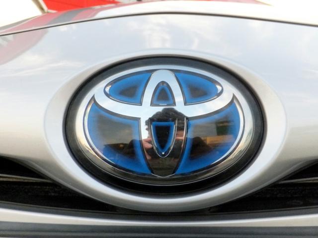 プリウス Aプレミアム 純正9型SDナビ&フルセグ/セーフティセンス/PCS/LDA/AHB/レークル/黒本革シート/LEDライト&フォグ/デジタルミラー&前後ドラレコ/シートヒーター/クリソナ/ETC/Bカメラ/17AW(69枚目)