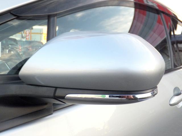 プリウス Aプレミアム 純正9型SDナビ&フルセグ/セーフティセンス/PCS/LDA/AHB/レークル/黒本革シート/LEDライト&フォグ/デジタルミラー&前後ドラレコ/シートヒーター/クリソナ/ETC/Bカメラ/17AW(70枚目)