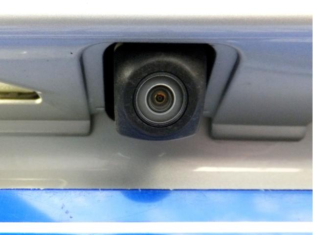 プリウス Aプレミアム 純正9型SDナビ&フルセグ/セーフティセンス/PCS/LDA/AHB/レークル/黒本革シート/LEDライト&フォグ/デジタルミラー&前後ドラレコ/シートヒーター/クリソナ/ETC/Bカメラ/17AW(74枚目)