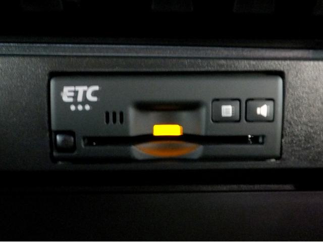 デリカＤ：２ カスタムハイブリッドＭＶ　全方位カメラパッケージ　純正８インチナビ＆ＴＶ／全方位カメラ／両側パワードア／ＬＥＤライト／クルコン／ＥＴＣ／運転席シートヒーター／衝突軽減ブレーキ／ｂｌｕｅｔｏｏｔｈオーディオ＆ＴＥＬ／ＣＤ録音＆ＤＶＤ再生／ワンオーナー車（16枚目）