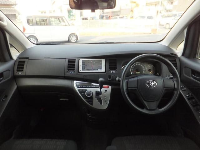 アイシス プラタナ Aタイプ/サイドリフトアップシート/6人乗り/1オーナー車/禁煙/純正ナビTV/バックカメラ/bluettoh/スマートキー/ETC/左電動スライドドア/純正サイドバイザー/純正15AW/盗難防止(2枚目)