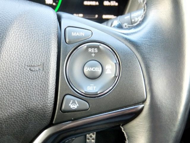 ヴェゼル ハイブリッドＲＳ・ホンダセンシング　純正８型ＳＤナビ＆フルセグ／ＣＭＢＳ／ＡＣＣ／ＬＫＡＳ／ＬＥＤライト＆フォグ／スマキー／ハーフレザー／シートヒーター／電子パーキング／サイド＆カーテンＳＲＳ／バックカメラ／ＥＴＣ／前後ドラレコ／ＢＴＡ（6枚目）