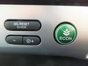 ハイブリッド　プレミアムエディション　純正ナビ／フリップダウンモニター／ＣＤ／ＤＶＤ／フルセグ／Ｂｌｕｅｔｏｏｔｈオーディオ／Ｂカメラ／ＥＴＣ／クルーズコントロール／両側自動ドア／ハーフレザー／スマートキー／ＨＩＤライト／フォグ／（12枚目）