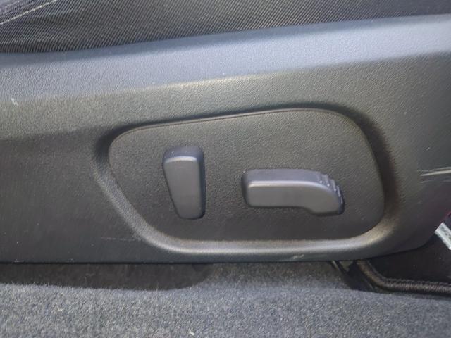 レヴォーグ 1.6GTアイサイト Vスポーツ 4WD ドライブレコーダー ETC バックカメラ ナビ TV クリアランスソナー オートクルーズコントロール レーンアシスト 衝突被害軽減システム アルミホイール LEDヘッドランプ パワーシート(22枚目)