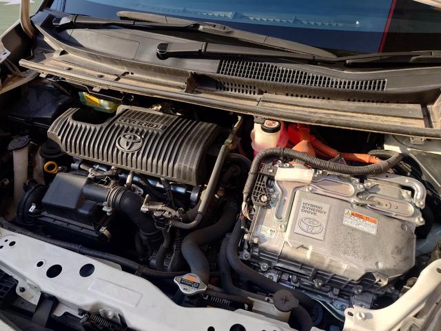 シエンタ ハイブリッドG クエロ 両側電動スライドドア ETC バックカメラ ナビ TV レーンアシスト 衝突被害軽減システム オートマチックハイビーム LEDヘッドランプ スマートキー 電動格納ミラー シートヒーター 3列シート(20枚目)