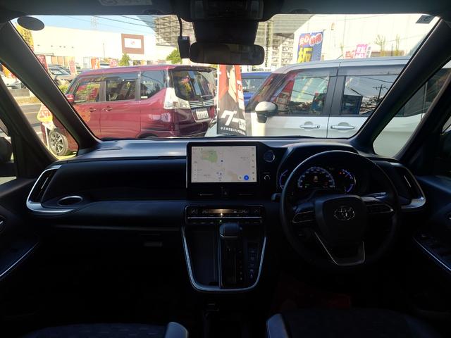 ヴォクシー ハイブリッドＳ－Ｚ　ドライブレコーダー　バックカメラ　ナビ　ＴＶ　クリアランスソナー　オートクルーズコントロール　レーンアシスト　衝突被害軽減システム　両側電動スライドドア　オートマチックハイビーム　ＬＥＤヘッドランプ（21枚目）