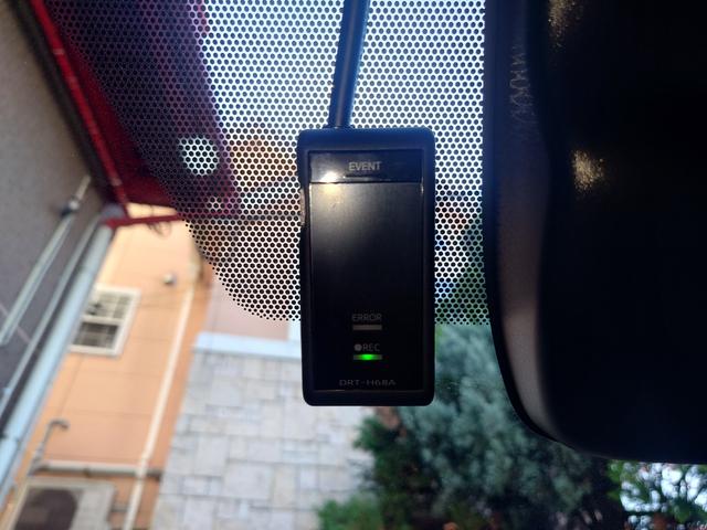 ヴォクシー ハイブリッドＳ－Ｚ　ドライブレコーダー　バックカメラ　ナビ　ＴＶ　クリアランスソナー　オートクルーズコントロール　レーンアシスト　衝突被害軽減システム　両側電動スライドドア　オートマチックハイビーム　ＬＥＤヘッドランプ（51枚目）